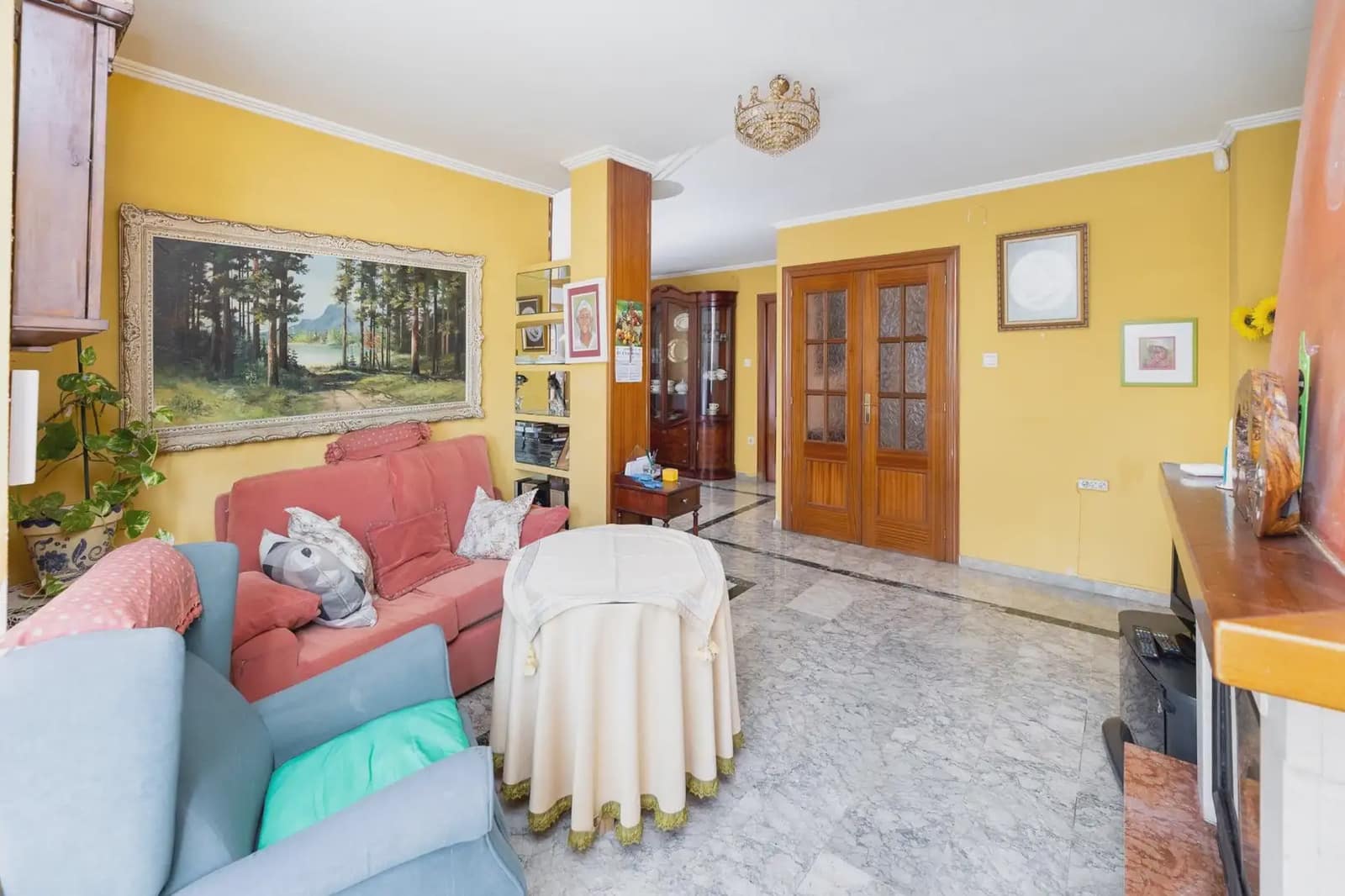 Villa til salg i Albolote med swimmingpool garage - € 295.000 (Ref: 9837202)