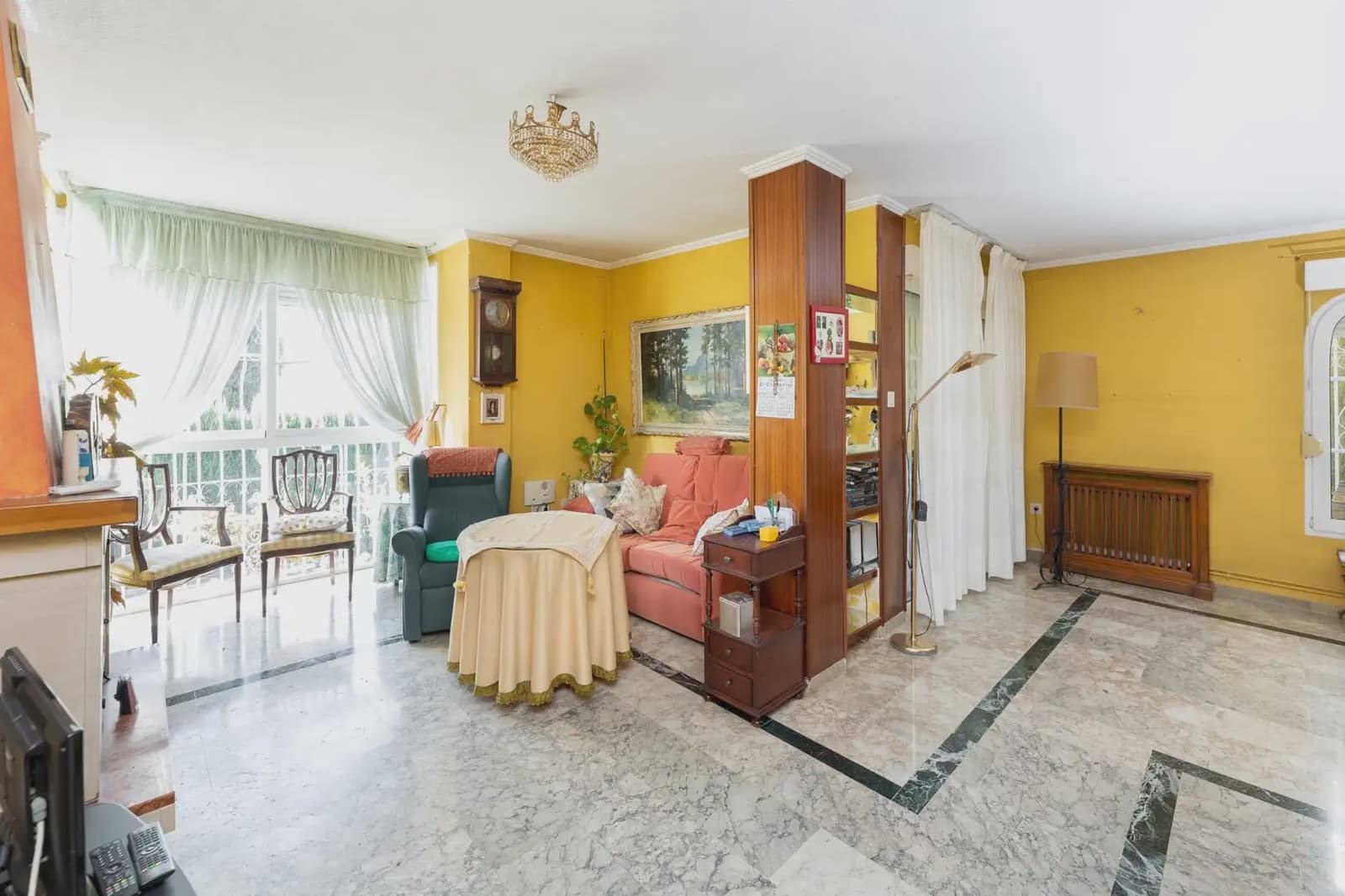 Villa til salg i Albolote med swimmingpool garage - € 295.000 (Ref: 9837202)