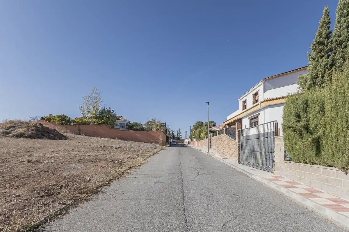 Building Plot for sale in Otura - € 99,000 (Ref: 9837203)