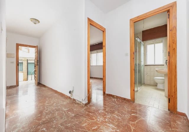 Villa til salgs i Huétor Vega med svømmebasseng garasje - € 365 000 (Ref: 9837204)