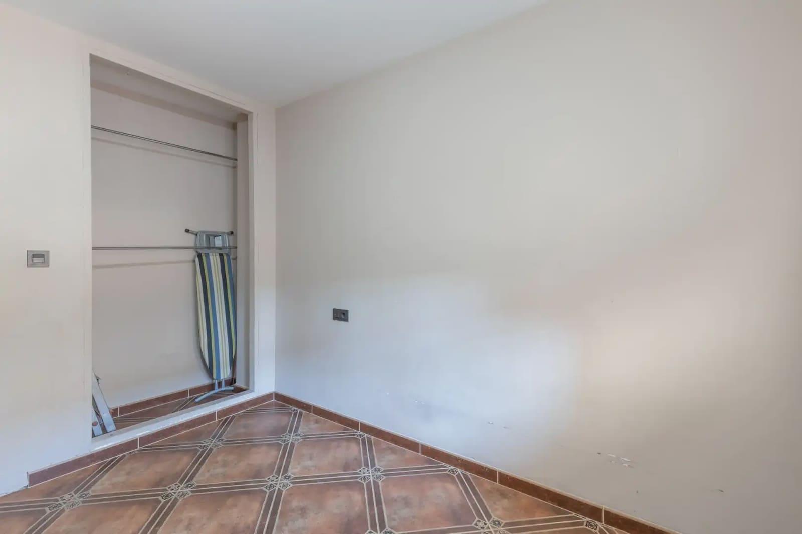 Flat for sale in Illora with garage - € 125,000 (Ref: 9837206)