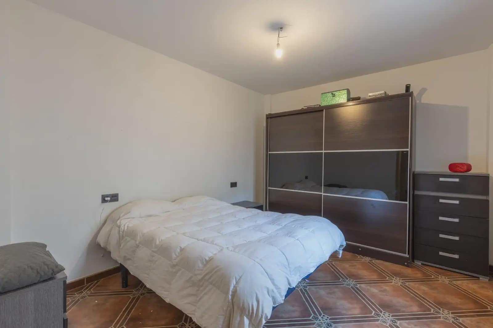 Flat for sale in Illora with garage - € 125,000 (Ref: 9837206)