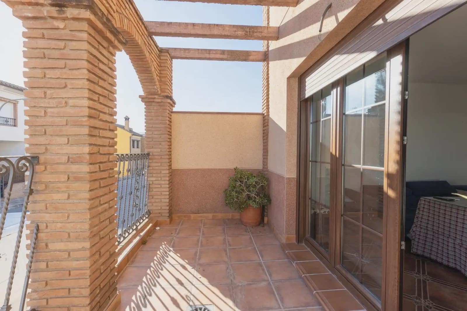 Flat for sale in Illora with garage - € 125,000 (Ref: 9837206)