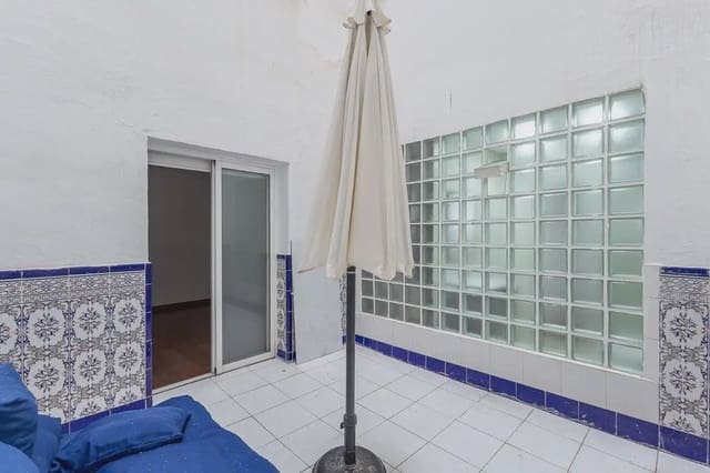 Leilighet til salgs i San Matías - Realejo, Granada by - € 329 000 (Ref: 9837207)