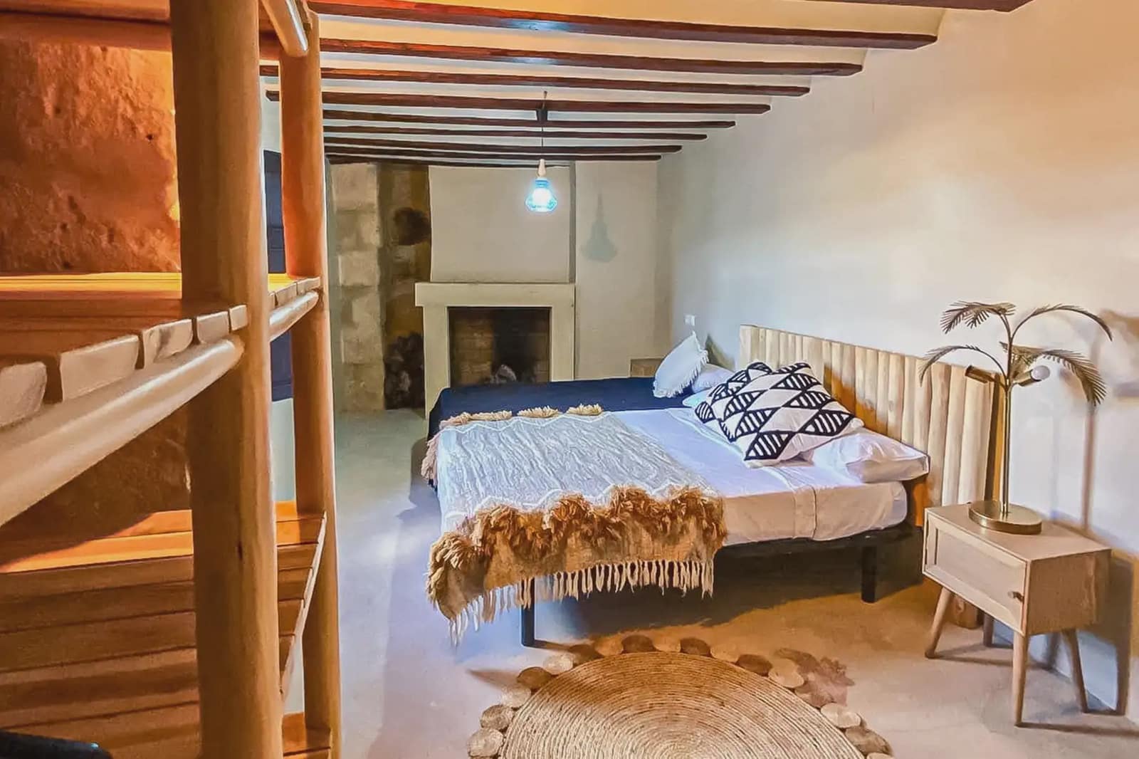 Hotel for sale in Alcala la Real - € 490,000 (Ref: 9837209)