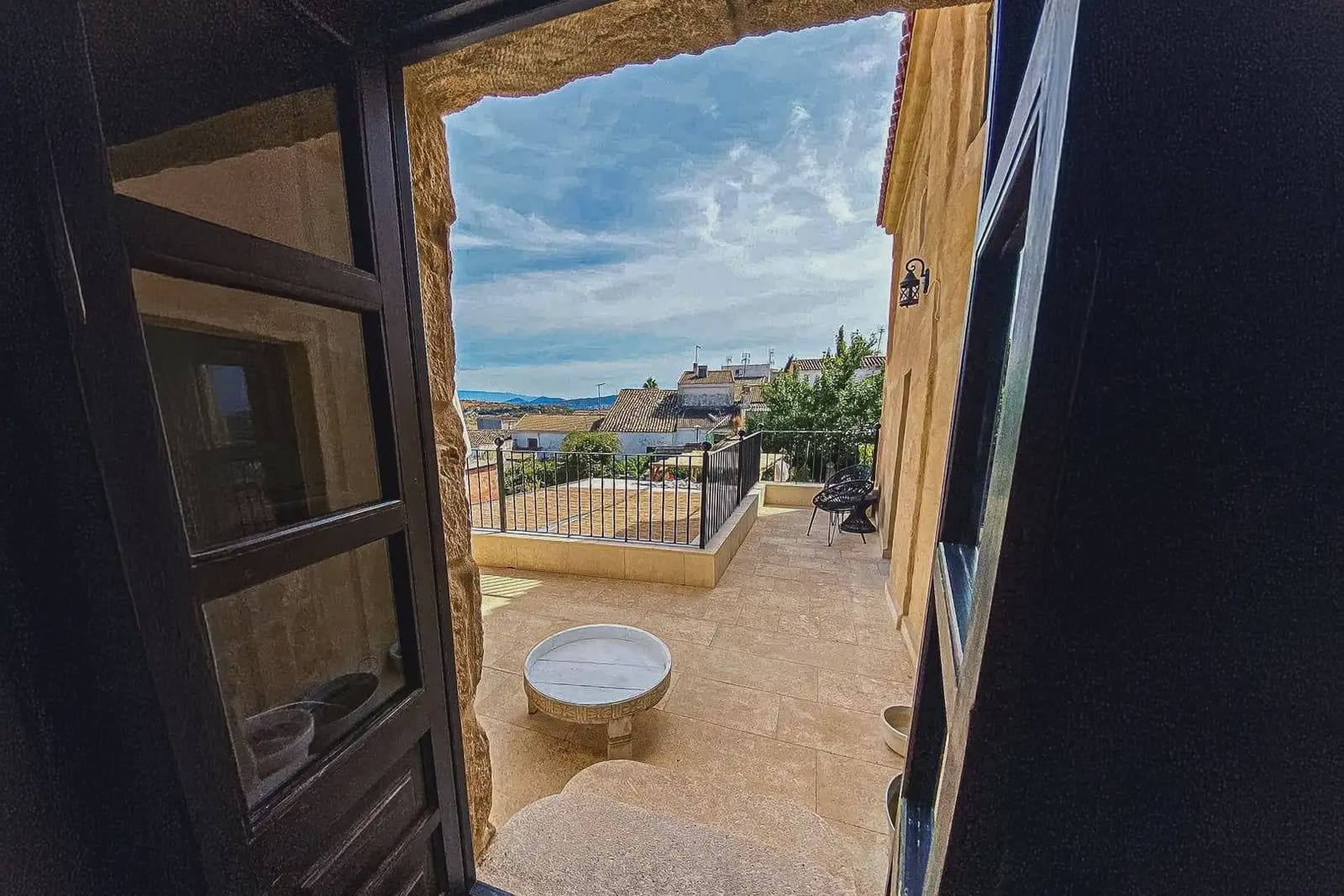 Hotel for sale in Alcala la Real - € 490,000 (Ref: 9837209)