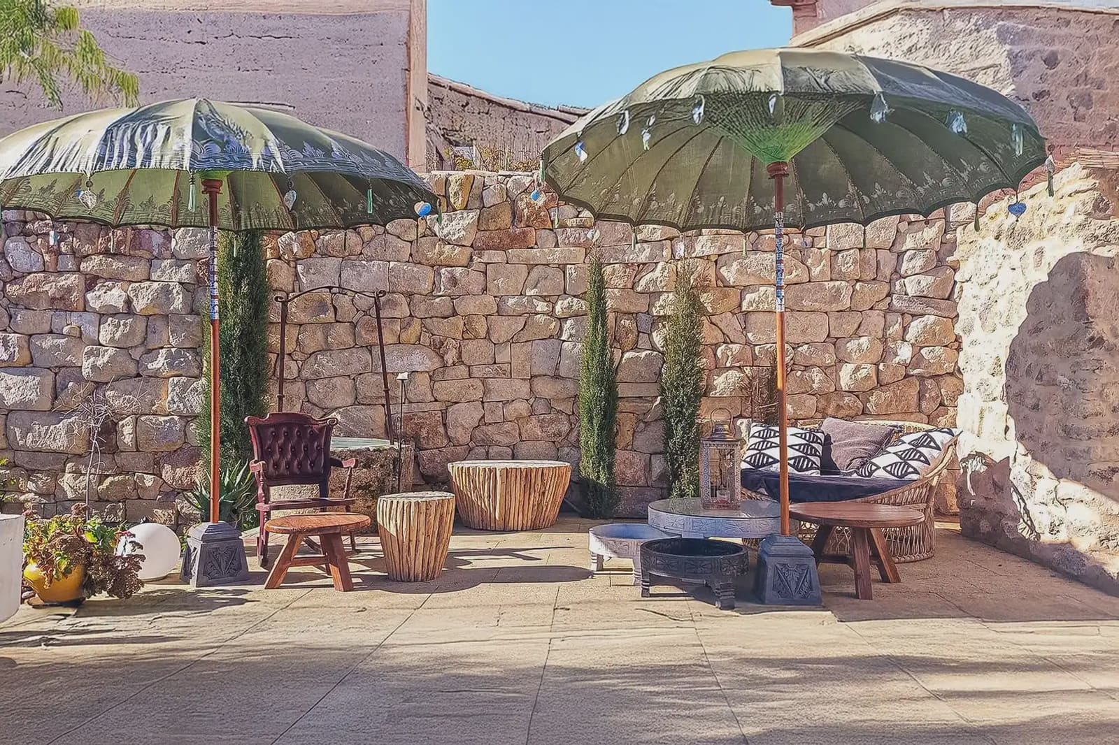 Hotel for sale in Alcala la Real - € 490,000 (Ref: 9837209)