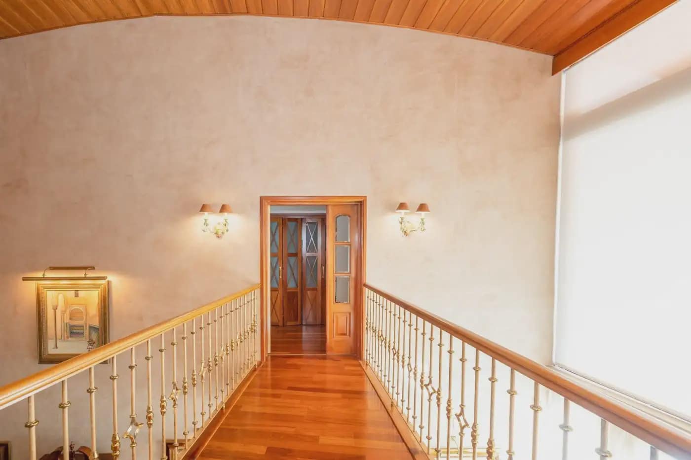 Villa for sale in Granada city with pool garage - € 995,000 (Ref: 9837211)