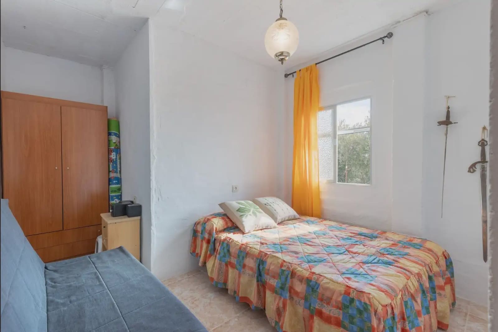 Finka/Dom wiejski na sprzedaż w Cogollos Vega z basenem - 199 000 € (Ref: 9837213)