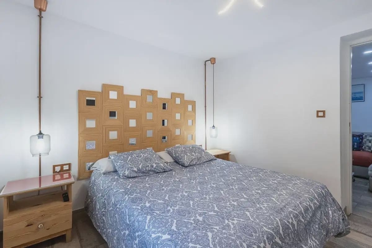Lejlighed til salg i Granada by - € 249.900 (Ref: 9837215)