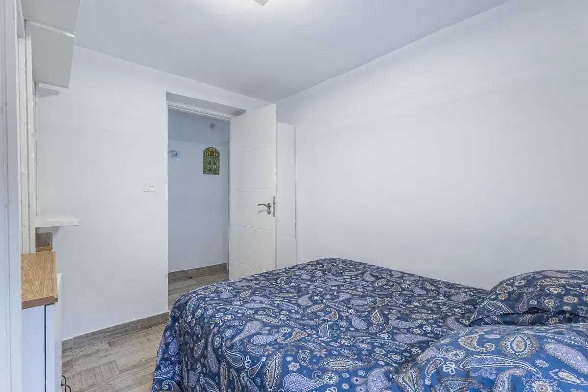 Lejlighed til salg i Granada by - € 249.900 (Ref: 9837215)