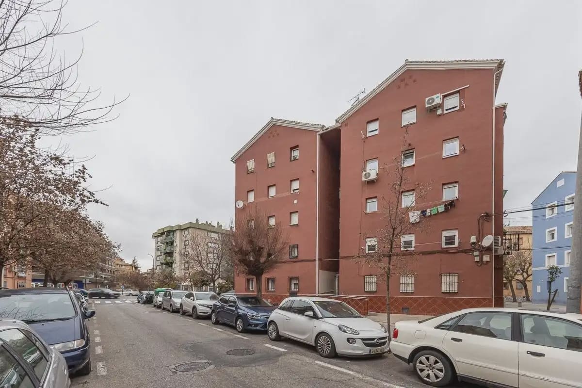 Lejlighed til salg i Granada by - € 249.900 (Ref: 9837215)