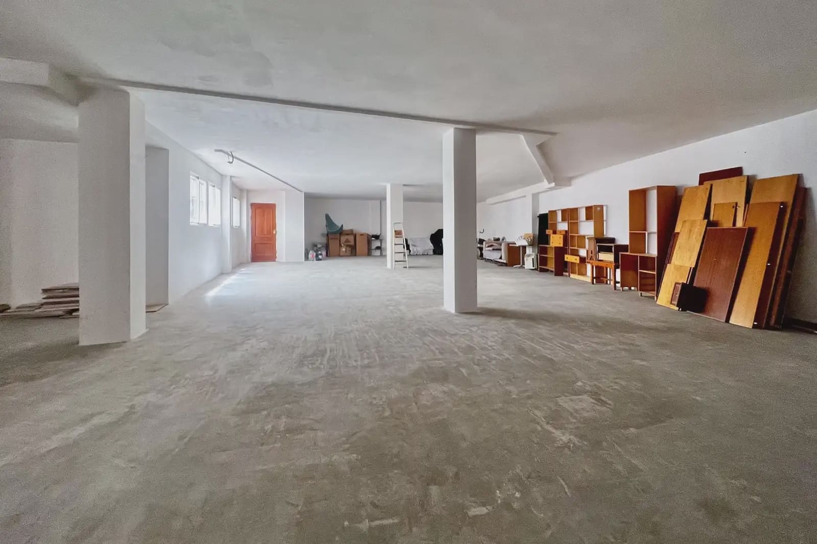 Commercial for sale in Alhama de Granada - € 119,000 (Ref: 9837217)