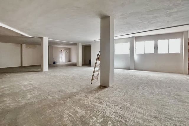 Erhverv til salg i Alhama de Granada - € 119.000 (Ref: 9837217)