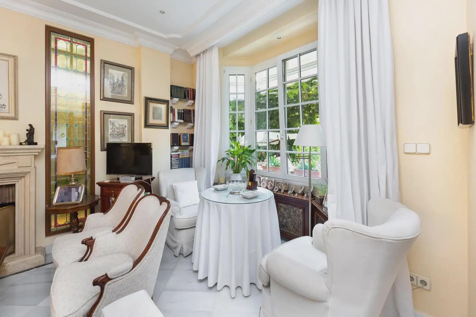 Semi-detached Villa for sale in Granada city with pool garage - € 950,000 (Ref: 9837218)