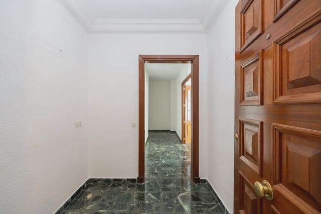 Lejlighed til salg i Alcalá la Real - € 235.000 (Ref: 9837219)