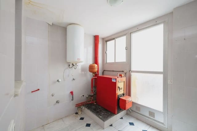 Lejlighed til salg i Alcalá la Real - € 235.000 (Ref: 9837219)