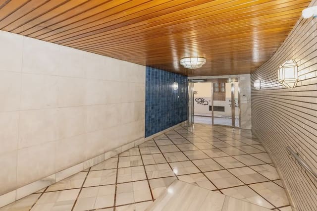 Kontor til leje i Figares, Granada by - € 400 (Ref: 9837220)