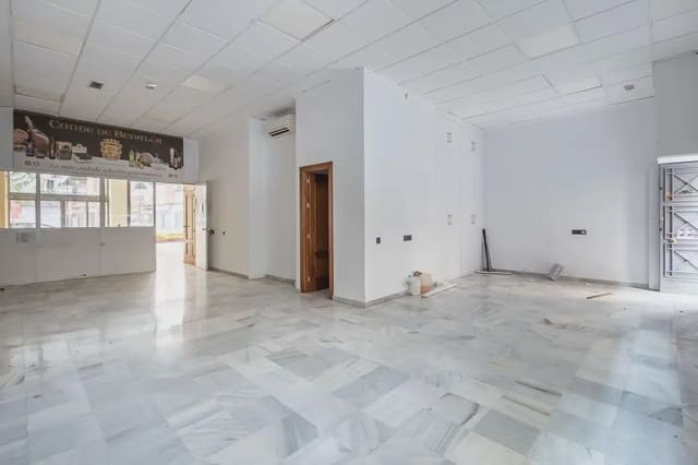 Gewerbe zu verkaufen in Camino de Ronda - Rosaleda, Granada Stadt - 310.000 € (Ref: 9837221)