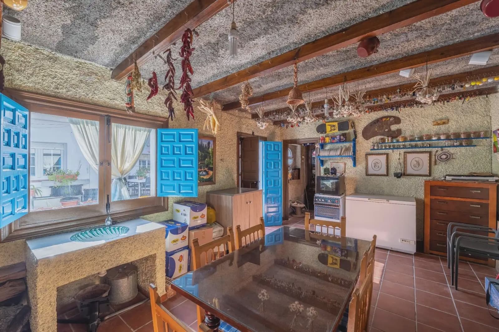 Hus til salgs i Armilla med garasje - € 329 900 (Ref: 9837223)
