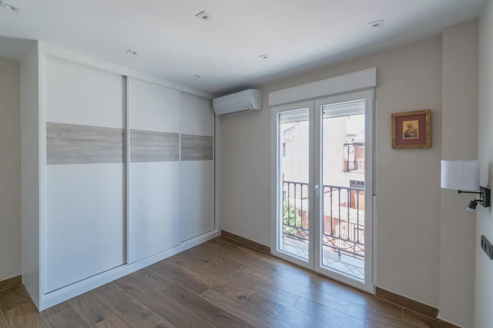 Casa en Peligros en venta con garaje - 349.000 € (Ref: 9837224)