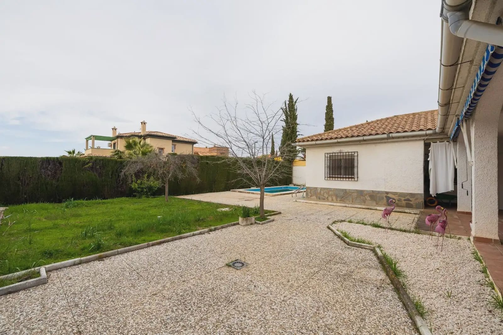 Villa/Maison à vendre à Otura avec garage - 349 500 € (Ref: 9837225)