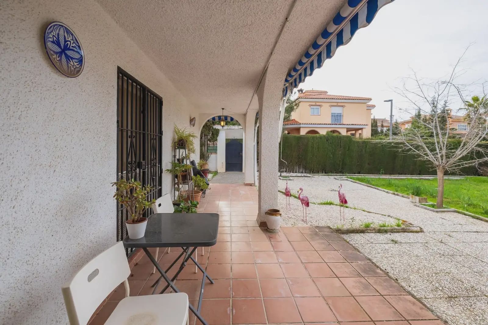 Villa/Maison à vendre à Otura avec garage - 349 500 € (Ref: 9837225)