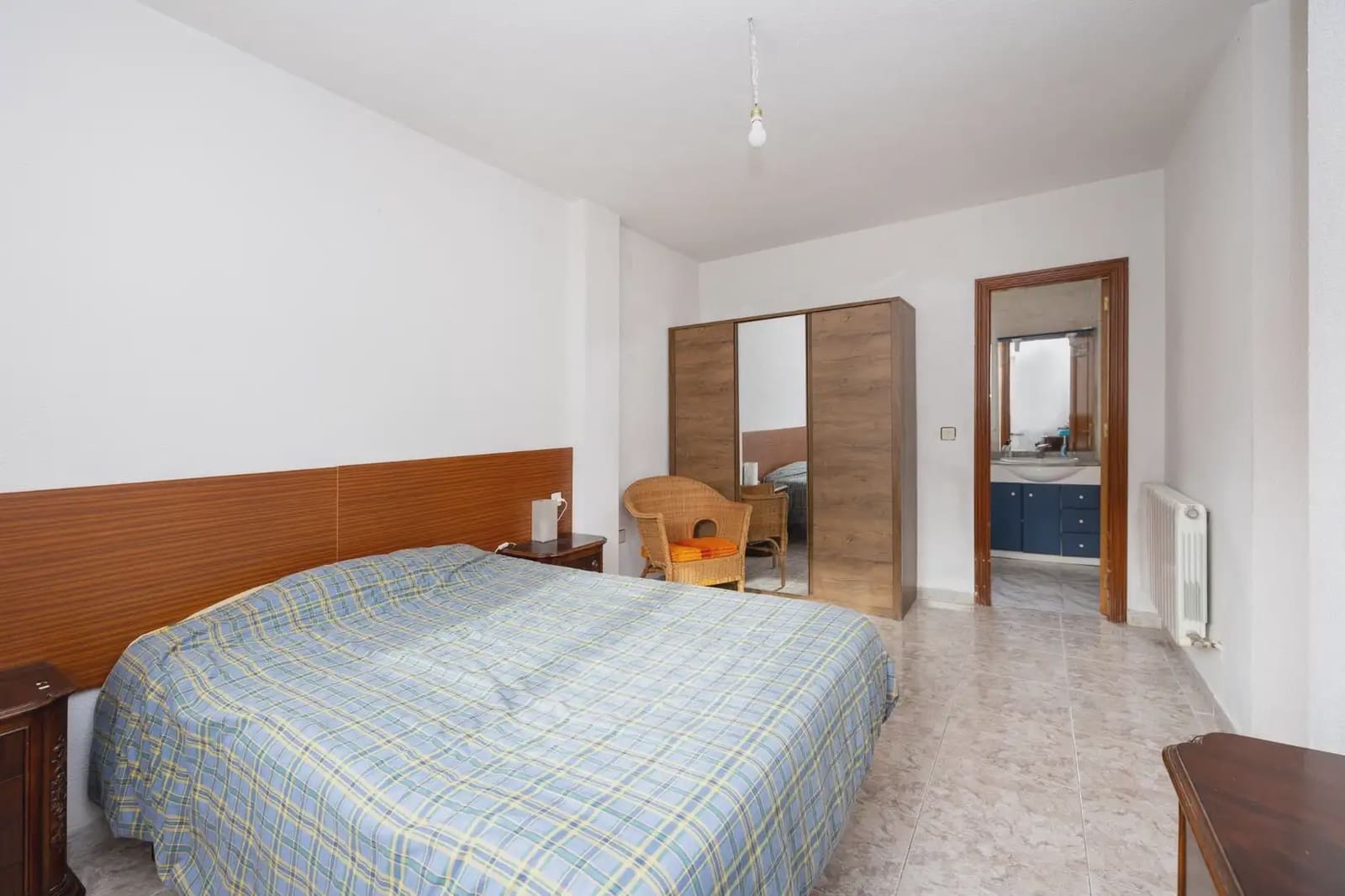 Villa/Maison à vendre à Otura avec garage - 349 500 € (Ref: 9837225)