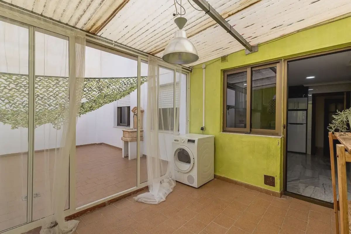 Flat for sale in Motril - € 245,000 (Ref: 9837226)