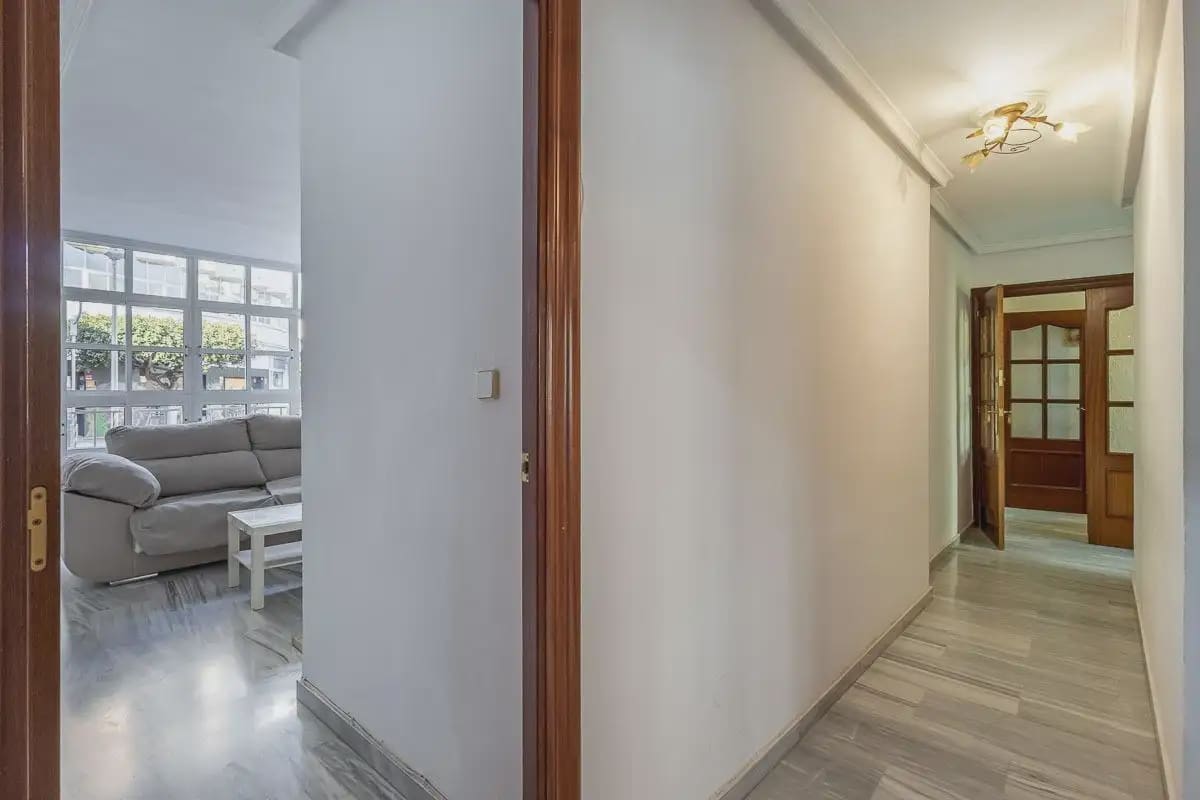 Flat for sale in Motril - € 245,000 (Ref: 9837226)