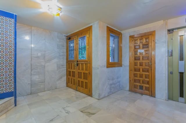 Företag till salu i San Matías - Realejo, Granada stad - 19 900 € (Ref: 9837229)