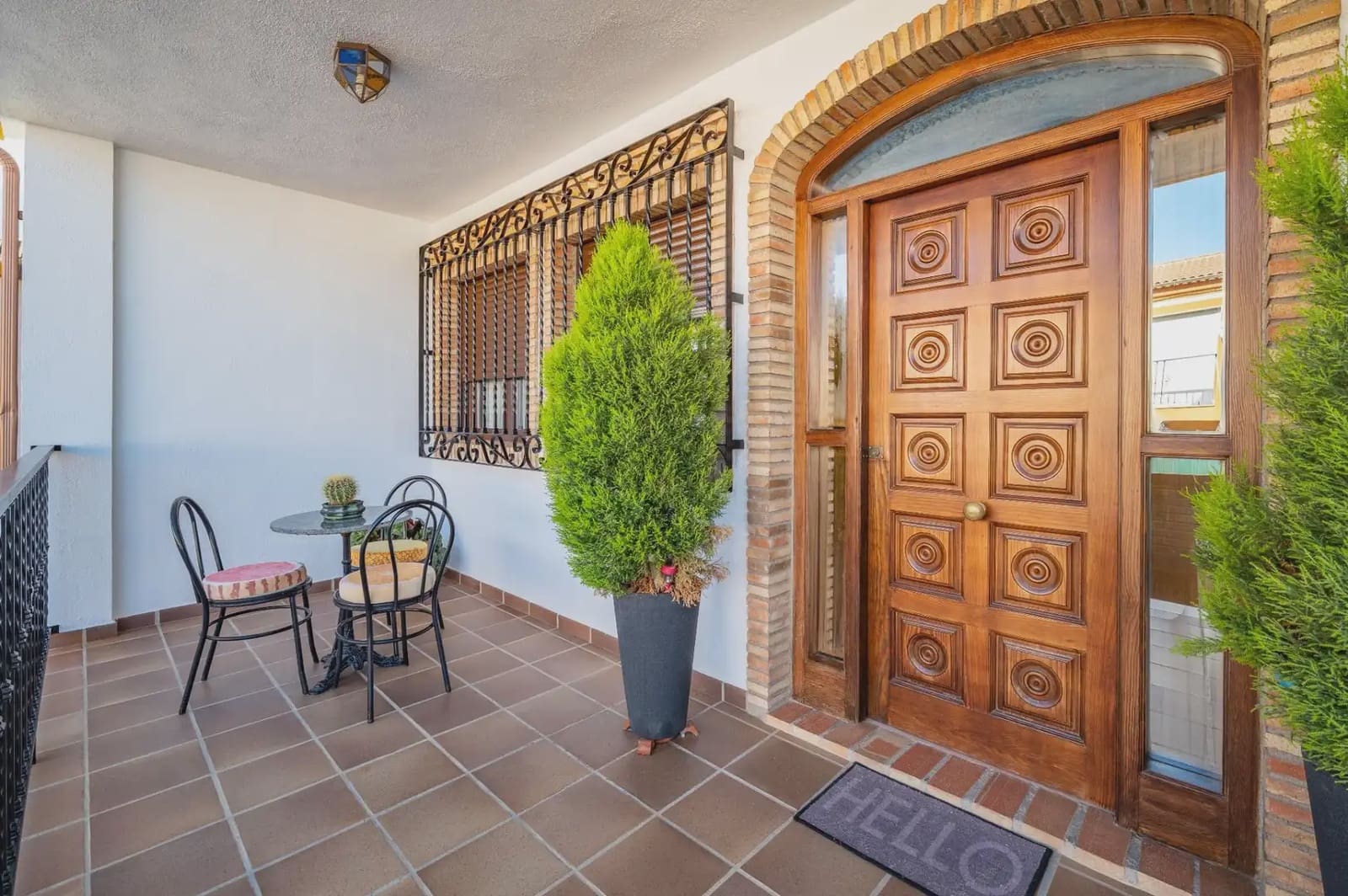 Villa til salg i Albolote med swimmingpool garage - € 455.000 (Ref: 9837230)