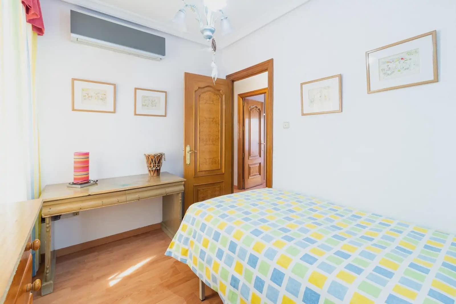Kjedet enebolig til salgs i Peligros med garasje - € 330 000 (Ref: 9837231)