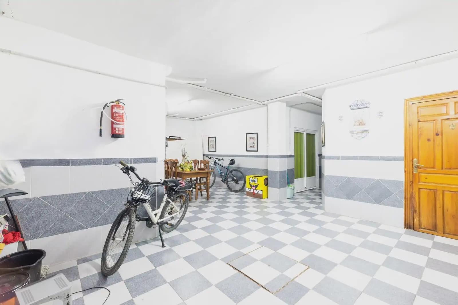 Kjedet enebolig til salgs i Peligros med garasje - € 330 000 (Ref: 9837231)