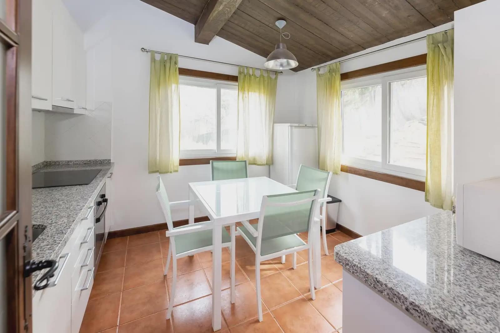 Villa zu verkaufen in Dudar - 369.000 € (Ref: 9837232)