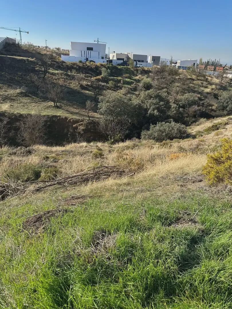Tontti myytävänä paikassa La Zubia - 85 000 € (Ref: 9837233)