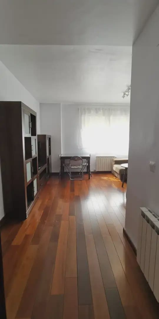 Wohnung zu vermieten in Granada Stadt mit Garage - 900 € (Ref: 9837234)