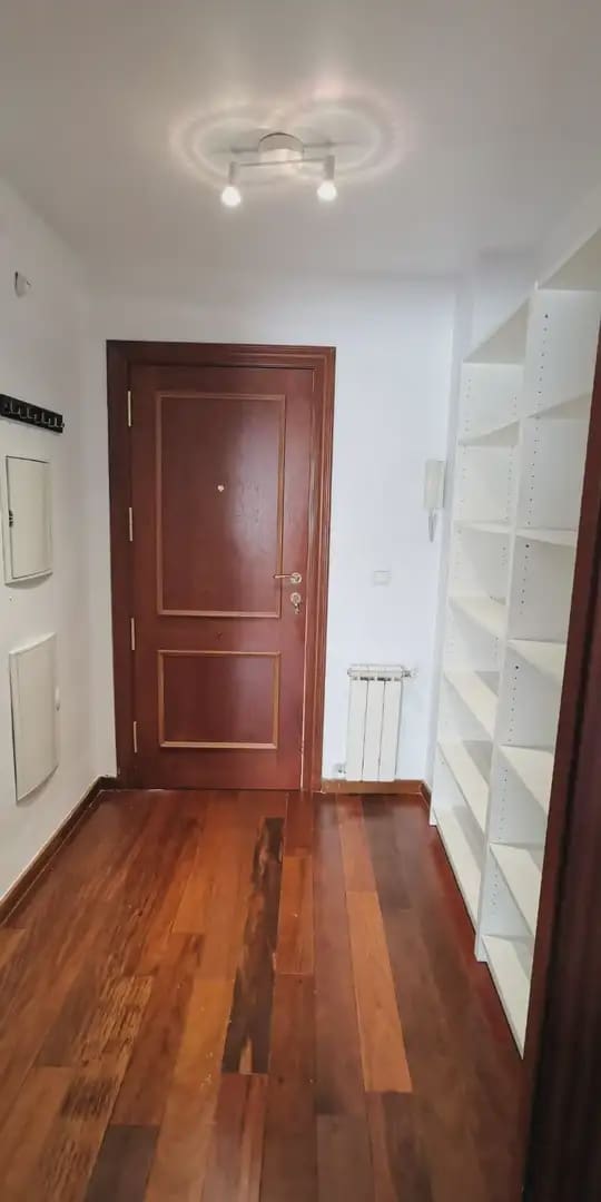Wohnung zu vermieten in Granada Stadt mit Garage - 900 € (Ref: 9837234)