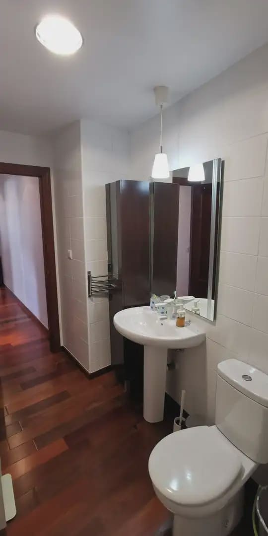 Wohnung zu vermieten in Granada Stadt mit Garage - 900 € (Ref: 9837234)
