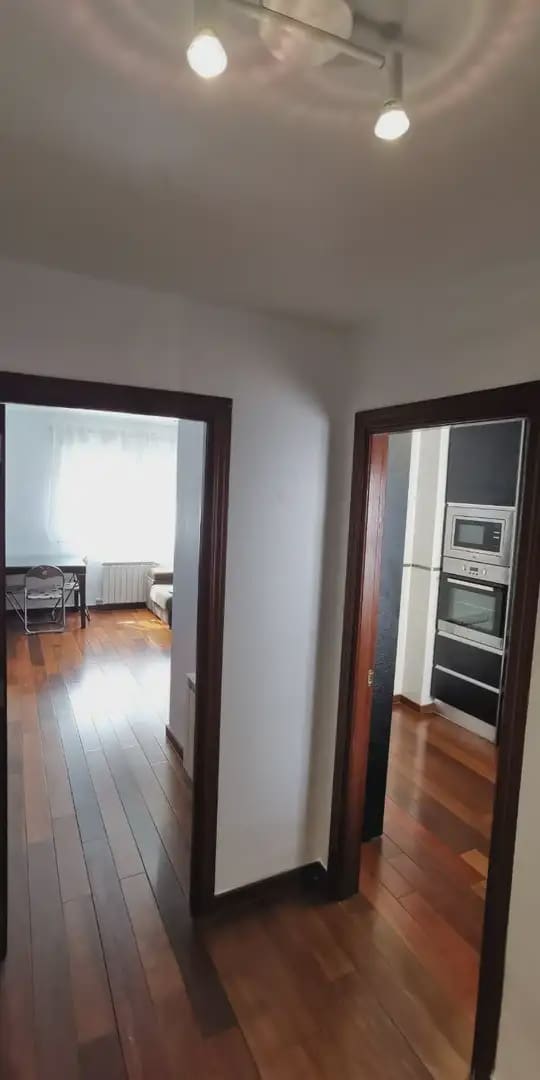 Wohnung zu vermieten in Granada Stadt mit Garage - 900 € (Ref: 9837234)