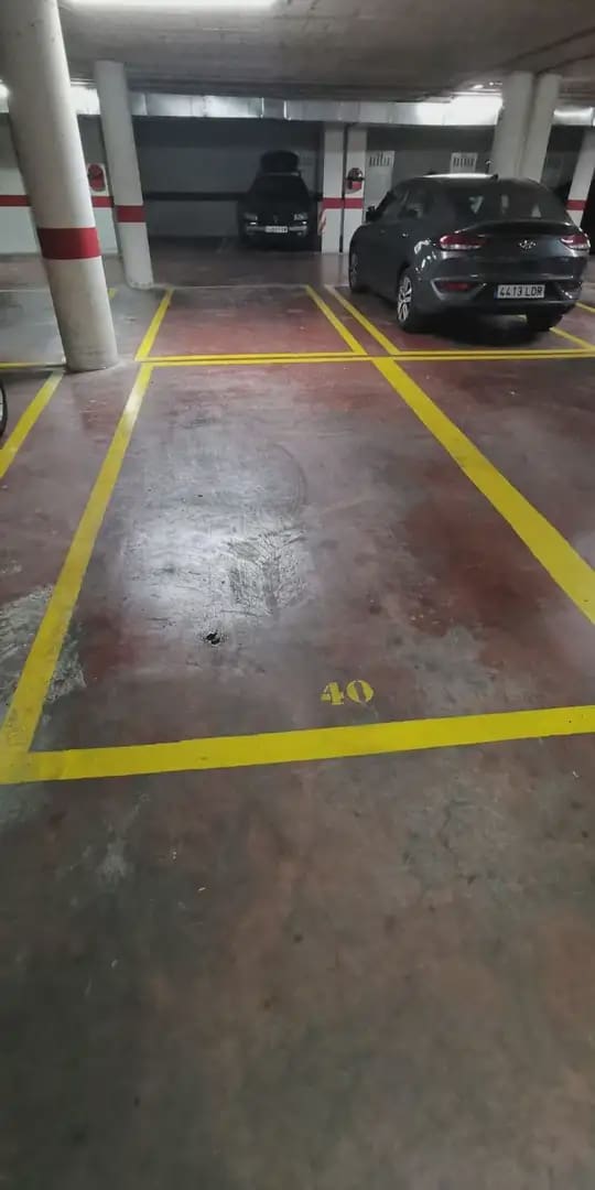 Wohnung zu vermieten in Granada Stadt mit Garage - 900 € (Ref: 9837234)