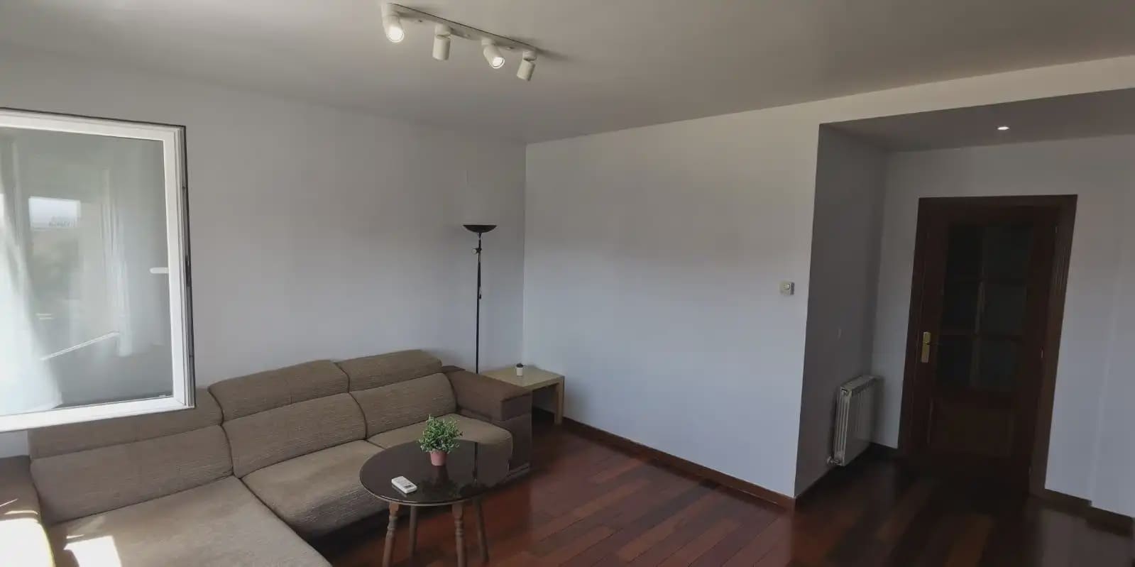 Wohnung zu vermieten in Granada Stadt mit Garage - 900 € (Ref: 9837234)