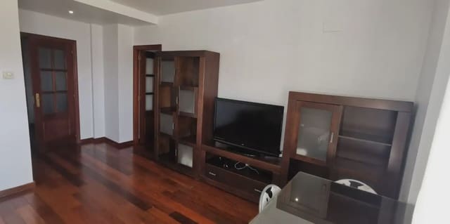 Wohnung zu vermieten in Avda. Federico Garcia Lorca - Nueva Estación Autobuses, Granada Stadt mit Garage - 900 € (Ref: 9837234)