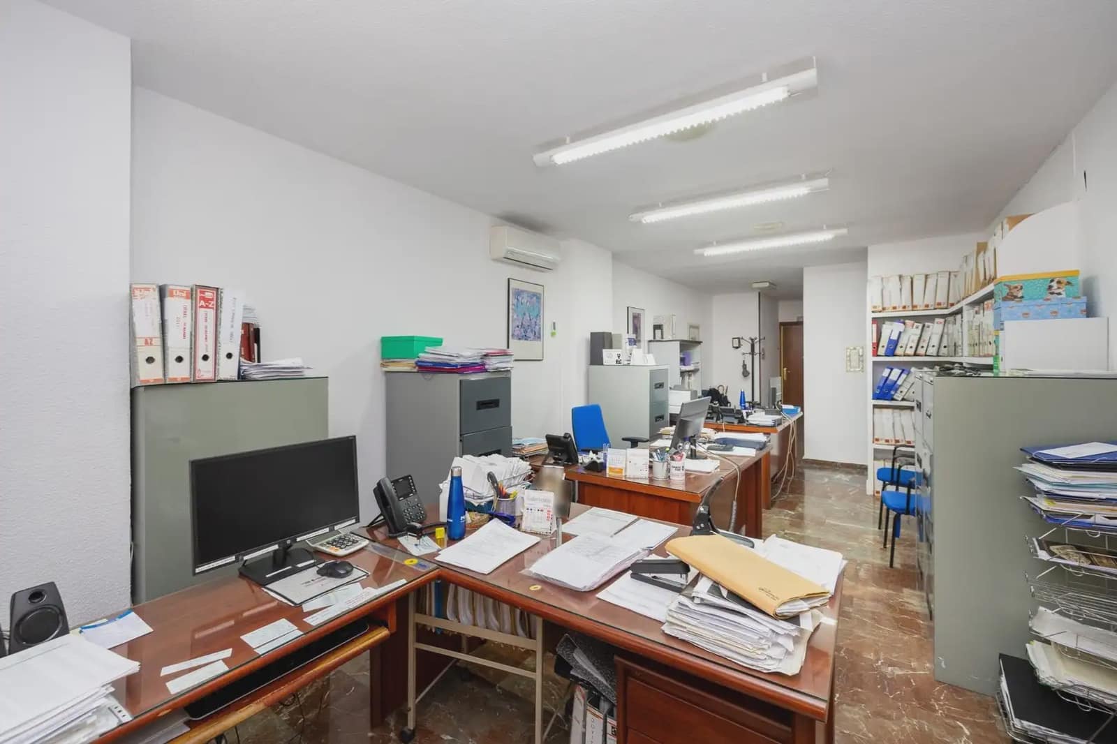 Flat for sale in Granada city with garage - € 374,900 (Ref: 9837236)