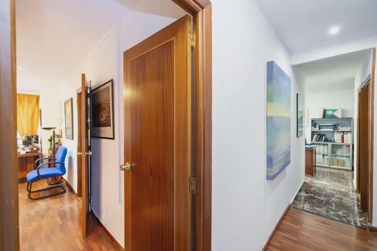 Flat for sale in Granada city with garage - € 374,900 (Ref: 9837236)