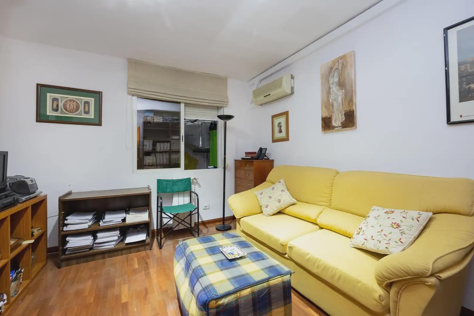 Flat for sale in Granada city with garage - € 374,900 (Ref: 9837236)