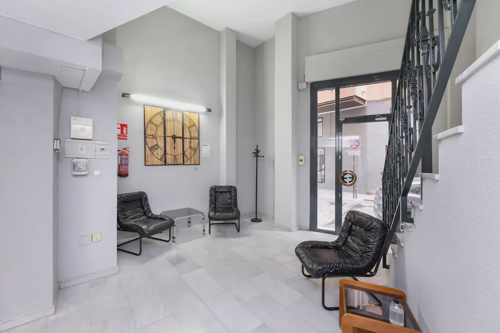 Local Comercial en Granada ciudad en venta - 184.900 € (Ref: 9837237)