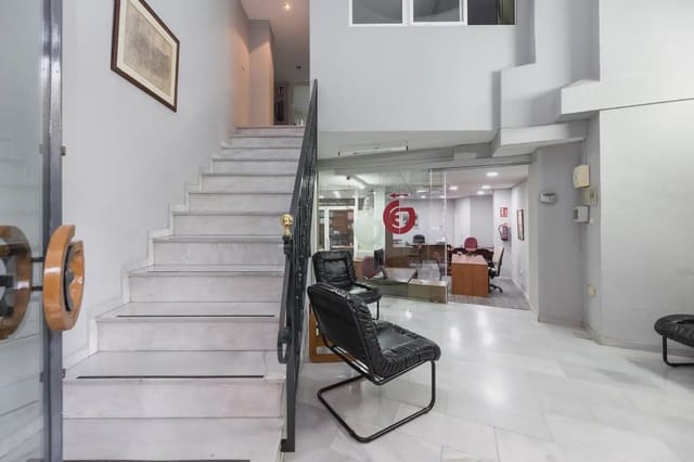 Gewerbe zu verkaufen in Figares, Granada Stadt - 184.900 € (Ref: 9837237)
