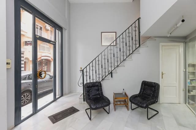 Gewerbe zu verkaufen in Figares, Granada Stadt - 184.900 € (Ref: 9837237)