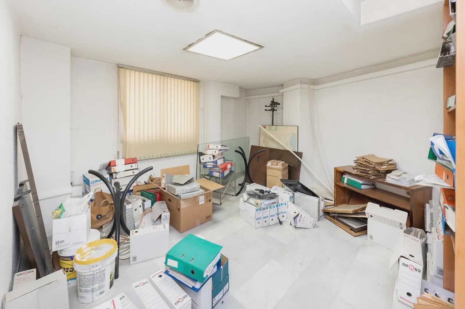 Local Comercial en Granada ciudad en venta - 184.900 € (Ref: 9837237)